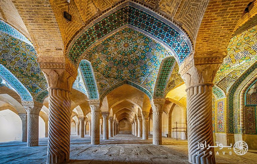 مسجد وکیل از جاهای دیدنی معروف شیراز